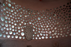 "Earthship bathroom," U.S. --wikimedia pd